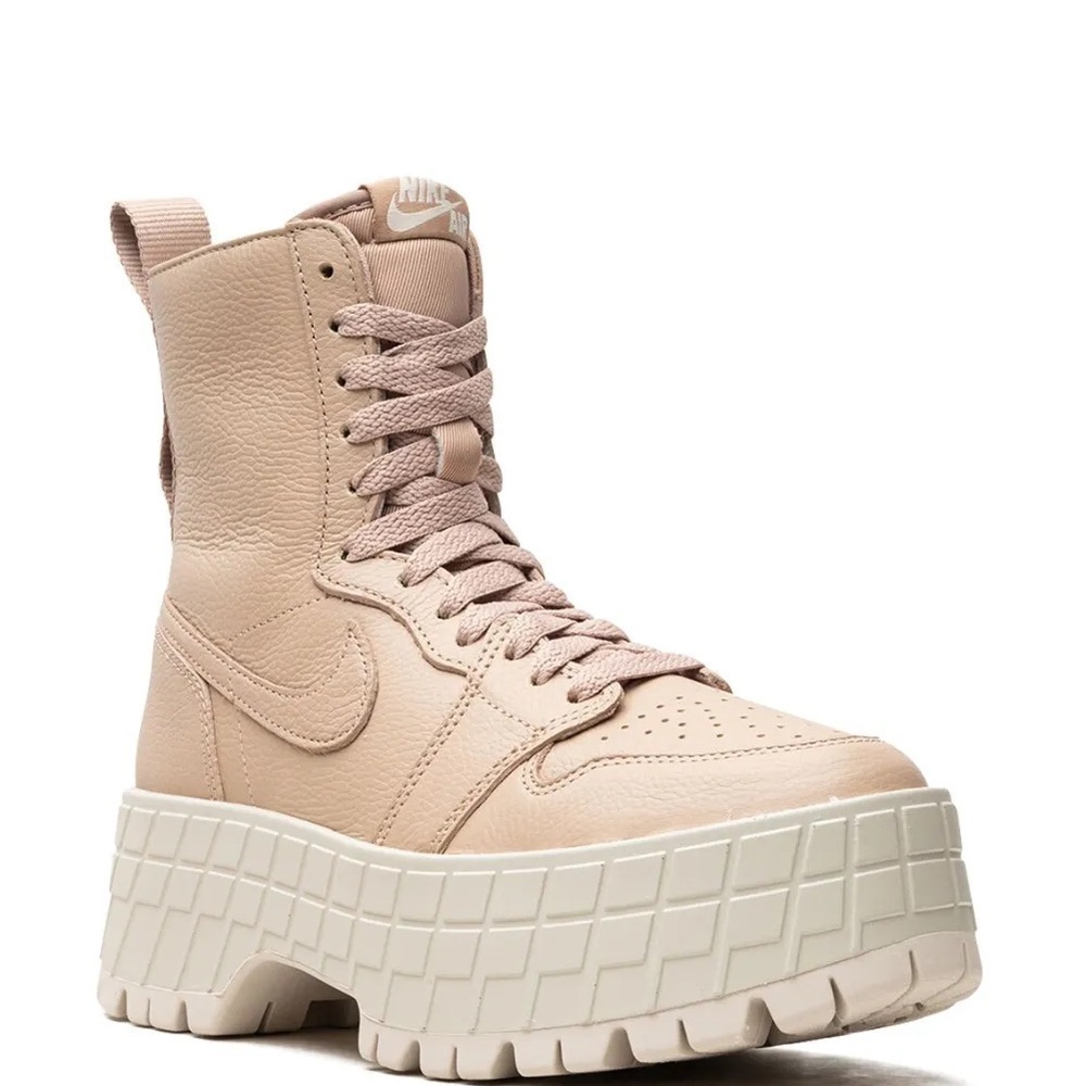 Jordan
Air Jordan 1 Brooklyn "Legend Md Brown/Lt Orewood Brn" boots - Picture 1 of 9